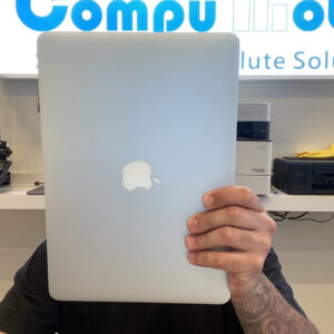 MacBook Pro Retina 13" 2013 i5 2.4 8GB SSD Battery cycle 311